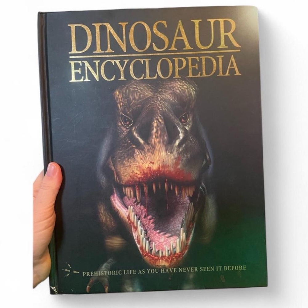 Igloo Dinosaur Exploration Book